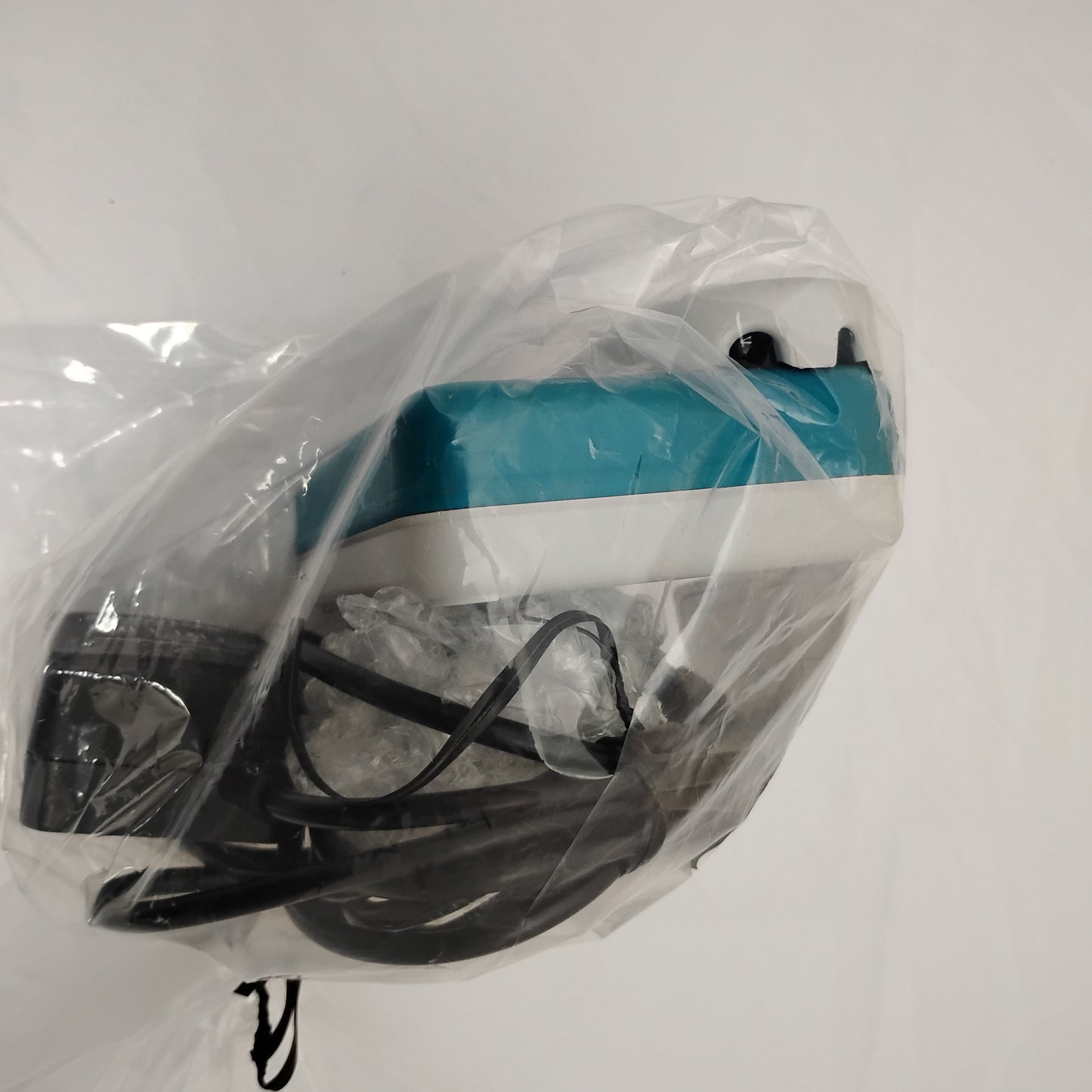 Moog EnteraLite Infinity Enteral Feeding Pump – Portable & Patient-Ready, with power supply