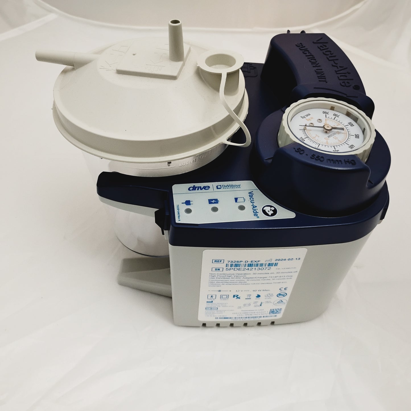 Drive DeVilbiss Vacu-Aide - with bag, power supply, and tank