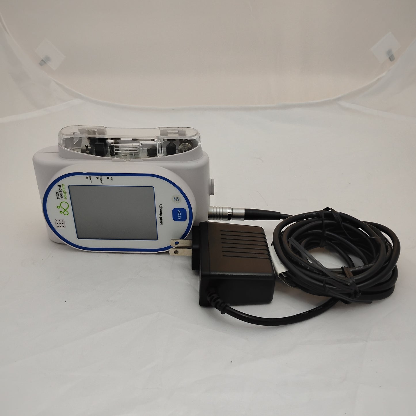 Sapphire infusion pump with power supply