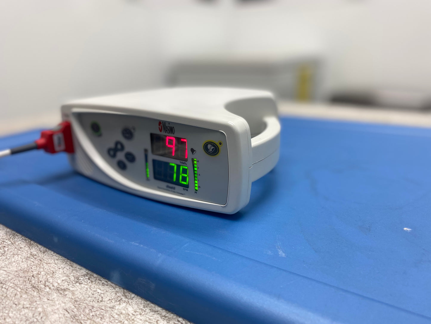 Rad8 Oximeter