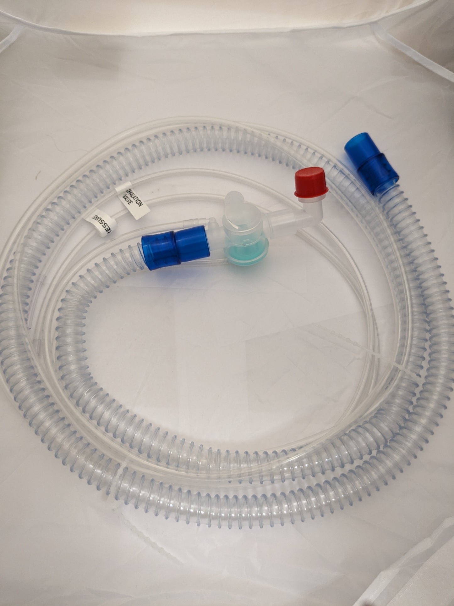 Breathing Circuit (Adult) 180 cm SB, IPPB w/ port, elbow 15cm 22mm Ext tubing 80cm, 3 clips